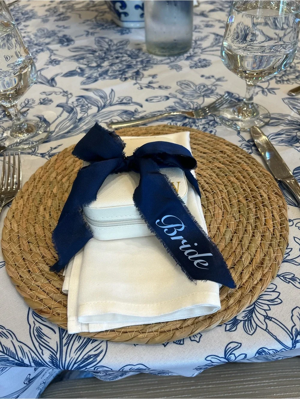 5 Blue Round Floral French Toile Round Tablecloths- 120 inches
